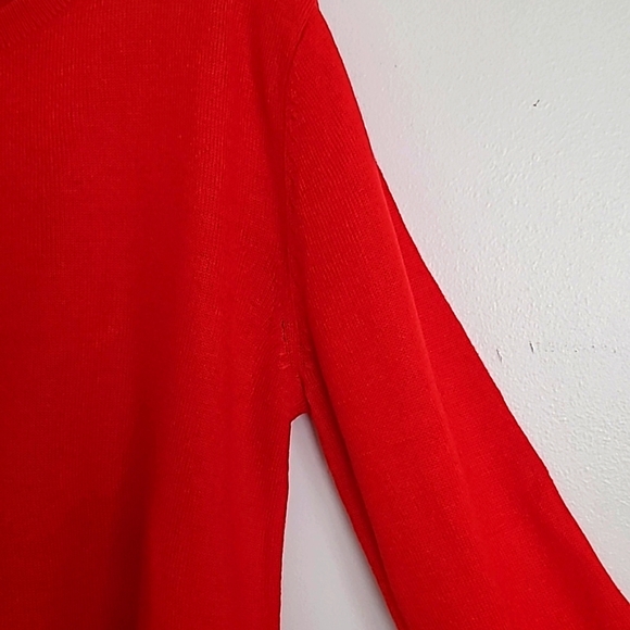 A &M Basic red sweater. - Picture 3 of 4